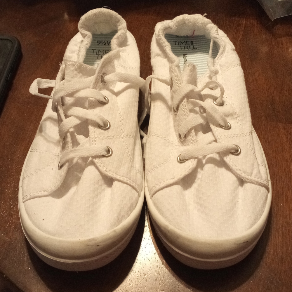 Time and True White Sneakers Size 9